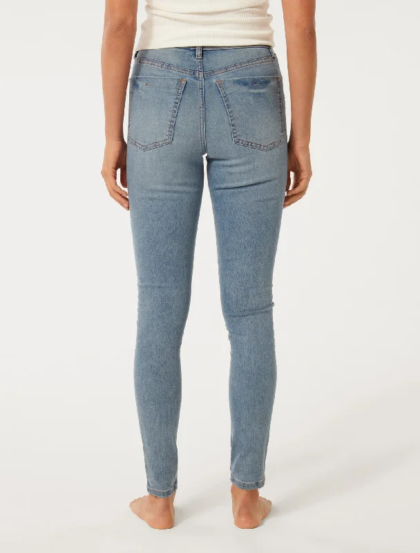 Nala Mid-Rise Skinny Jeans