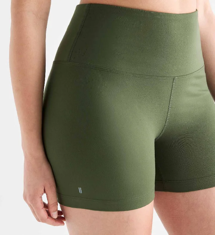 Women's High-Rise Matte Short 4""