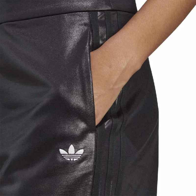 adidas - Women's Originals Shorts (IQ3408)