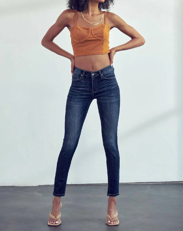 Ashlyn Mid Rise Super Skinny Jeans In Dark Wash