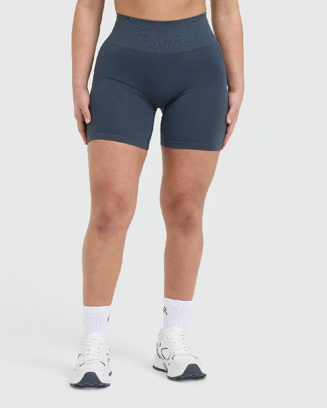 Effortless Seamless Shorts | True Blue