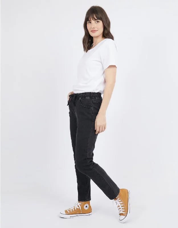 Juliette Jogger Jean - Washed Black