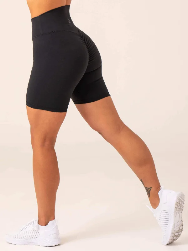 Unstoppable High Waisted Scrunch Shorts - Black